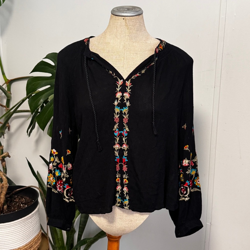 Maeve Anthropologie Embroidered Peasant Blouse Womens Medium Black Boho Floral